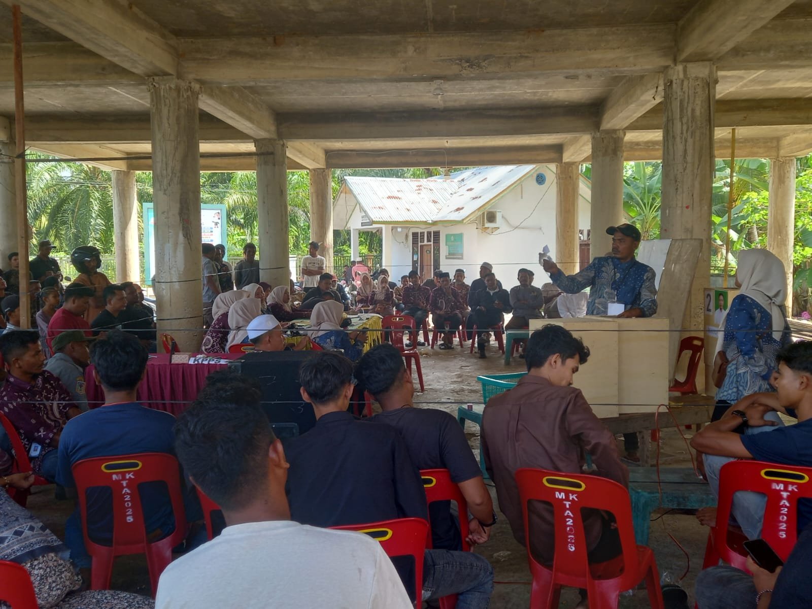 Raih 266 Suara, Ismail Terpilih Pimpin Gampong Mane Kareung